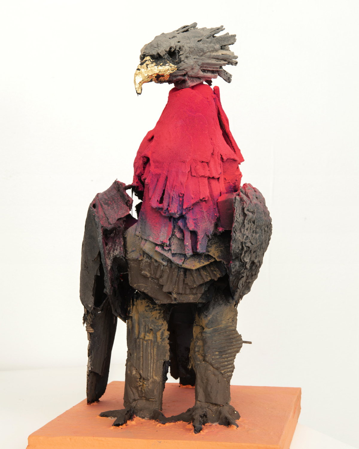 Aigle à bec doré, 2020 Sculpture technique mixte 25 x 34 x 47 cm, DP148 ©Denis Polge ©Photographie S. Gladieu