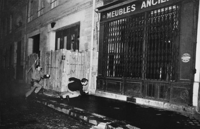 Rue du vieux Colombier, Paris, 6 mai 1968, GC-NC-12 ©Fondation Gilles Caron