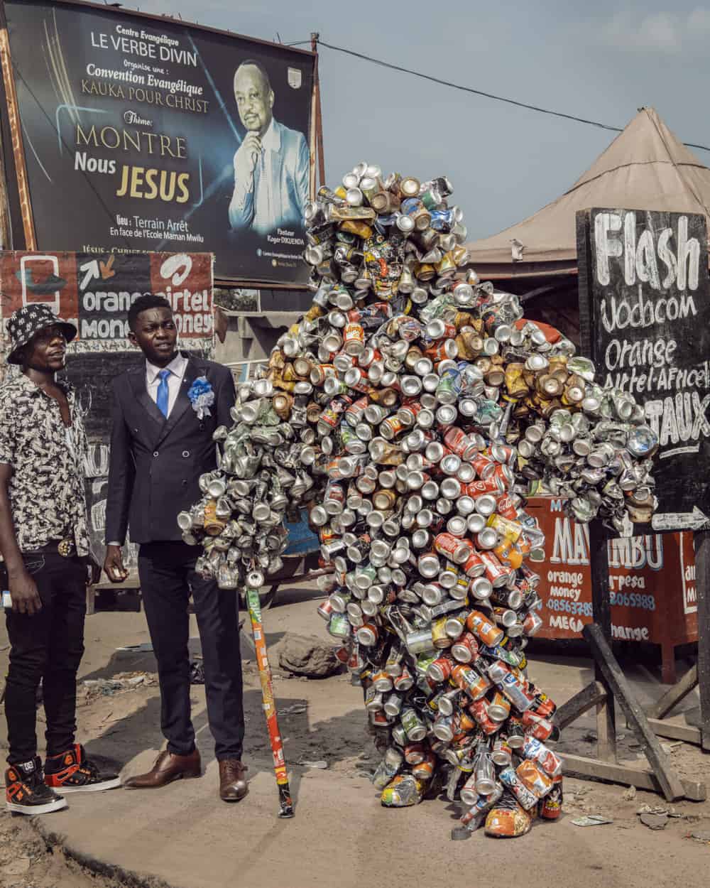 Homo Detritus #14, Kinshasa, RDC série Real Portraitik #5, 2021 Photographie Fine art print sur Hahnemühle 100 x 80  cm édition 9 + 3 EA ©Stephan Gladieu