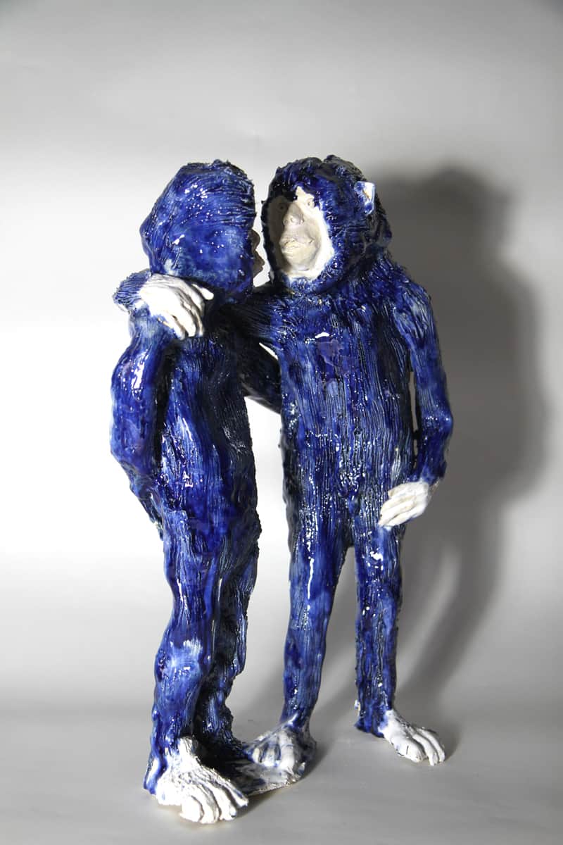 Introspection série Singes bleus sculpture céramique Dia31 x 48H cm BC-2144 ©Bachelot&Caron