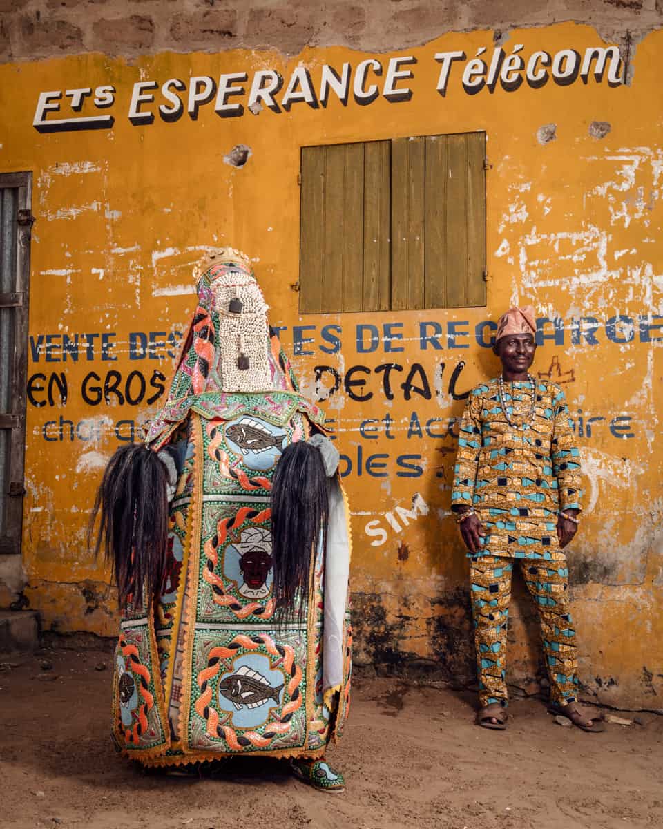 Egungun #36, Bénin, Real Portraitik #6, 2018-2020 Photographie fine art print sur Hahnemühle SG-EG36 ©Stephan Gladieu