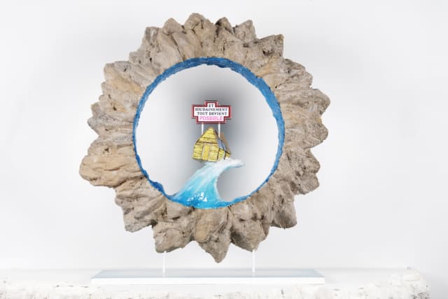 Et soudainement tout devient possible, 2023, sculpture technique mixte, 66,8 x 60 x 19,5 cm LF-2304 ©La Fratrie courtesy School Gallery / Olivier Castaing