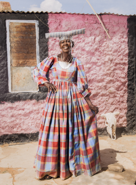 Herero164Namibie2023RealPortraitik1PhotographieFineartprintsurHahnemuhleSG-HE164StephanGladieu