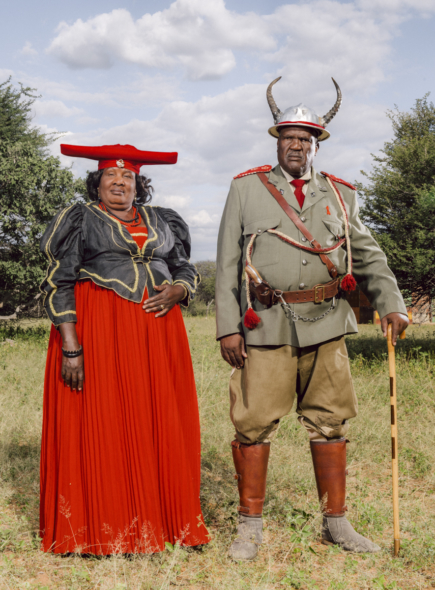 Herero84Namibie2023RealPortraitik1PhotographieFineartprintsurHahnemuhleSG-HE84StephanGladieu