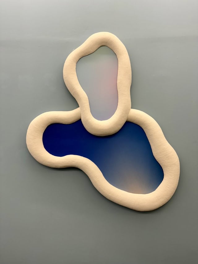 paradise can wait,(variations aquatiques), 2024 peinture acrylique sur bois, encadrement résine et tadelakt, 130x120 cm  LF-2417 ©La Fratrie