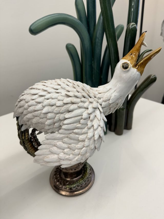 oiseau mutant, 2024 sulpture faïence émaillée, 27x18x31 cm OT-2426 ©Onno Theelen 