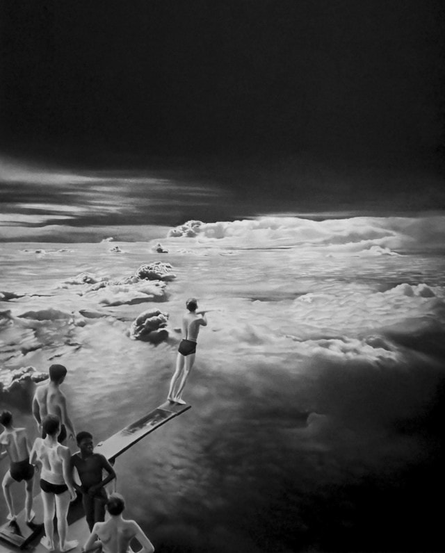 Le règne des nuages, 2024 dessin pierre noire et graphite sur papier 84 x 62 cm RT1051 ©Raphaël Tachdjian