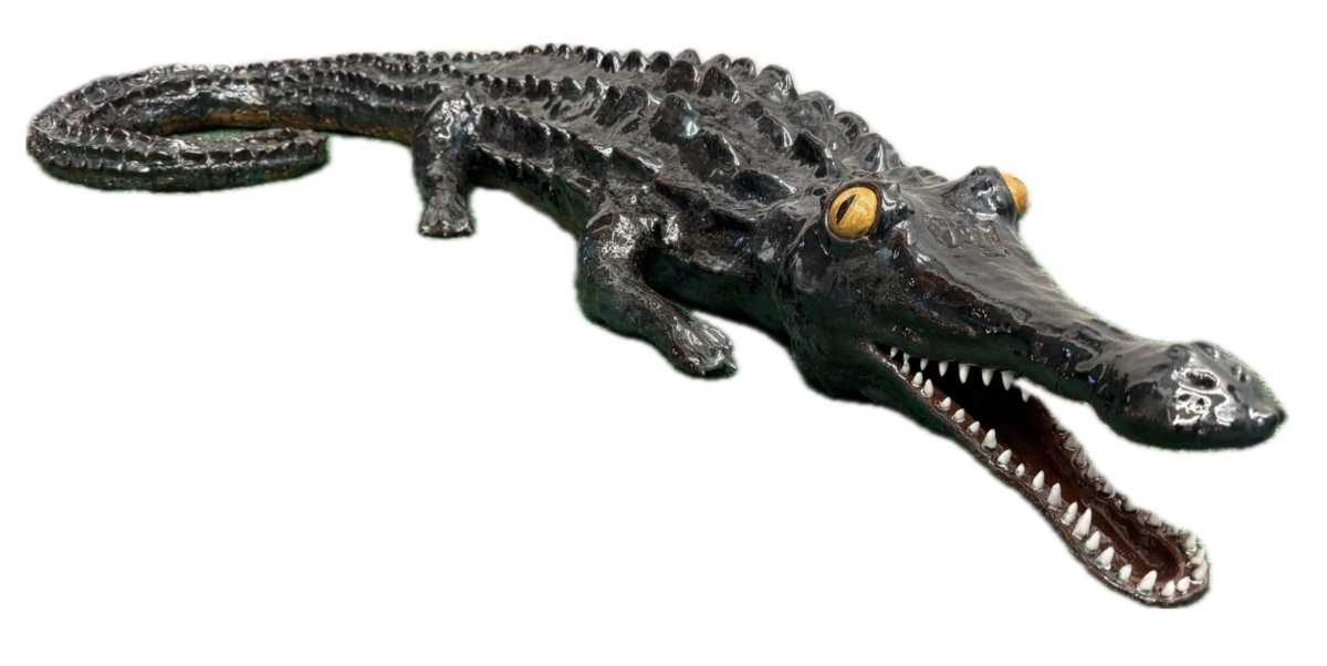 Happy crocodile, 2025 sculpture faïence émaillée 62x16x103 cm OT-2533 ©Onno Theelen 