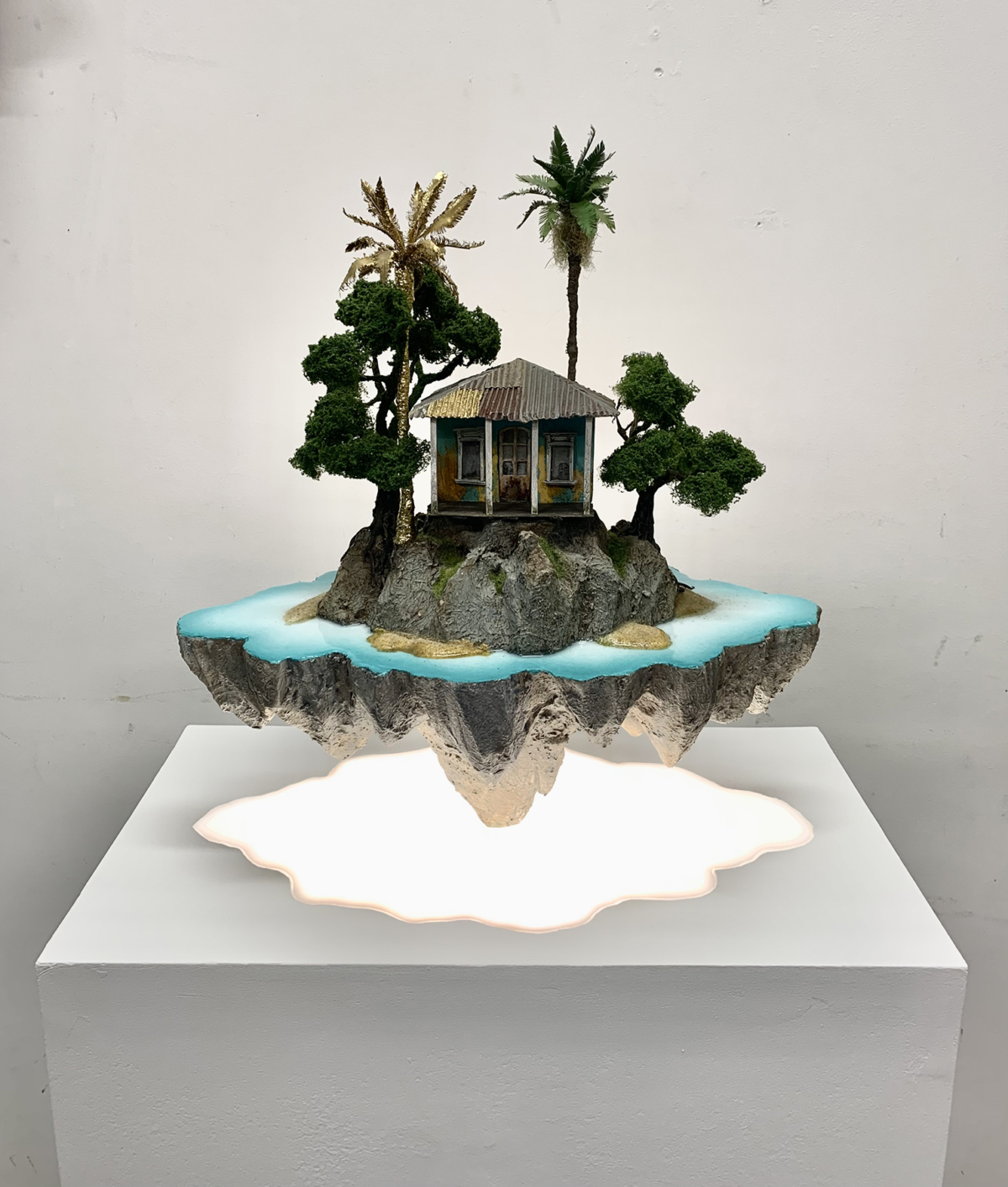 Not another place in the sun, 2025 sculpture technique mixte 45x27x50 cm LF-2506 ©La Fratrie