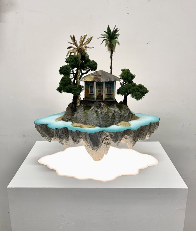 Not another place in the sun, 2025 sculture technique mixte 45x27x50 cm LF-2506 ©La Fratrie